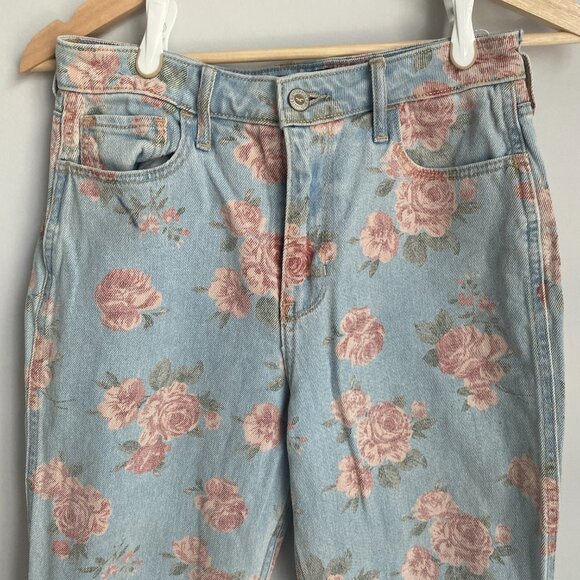Hollister Ultra High Rise Mom Jean Ankle Length Floral Pattern Size 26 3S - Picture 4 of 9